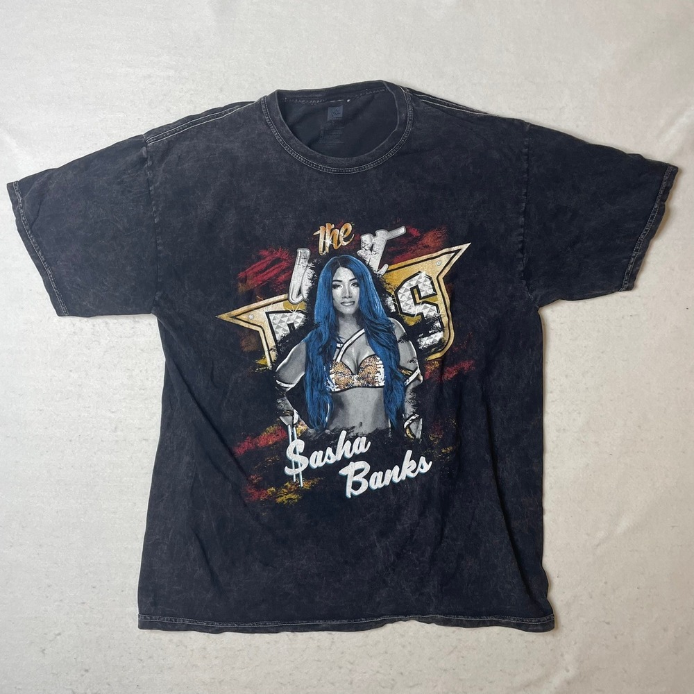 WWE Sasha Banks The Legit Boss Black Wash‎ Graphic T Shirt Wrestling Large